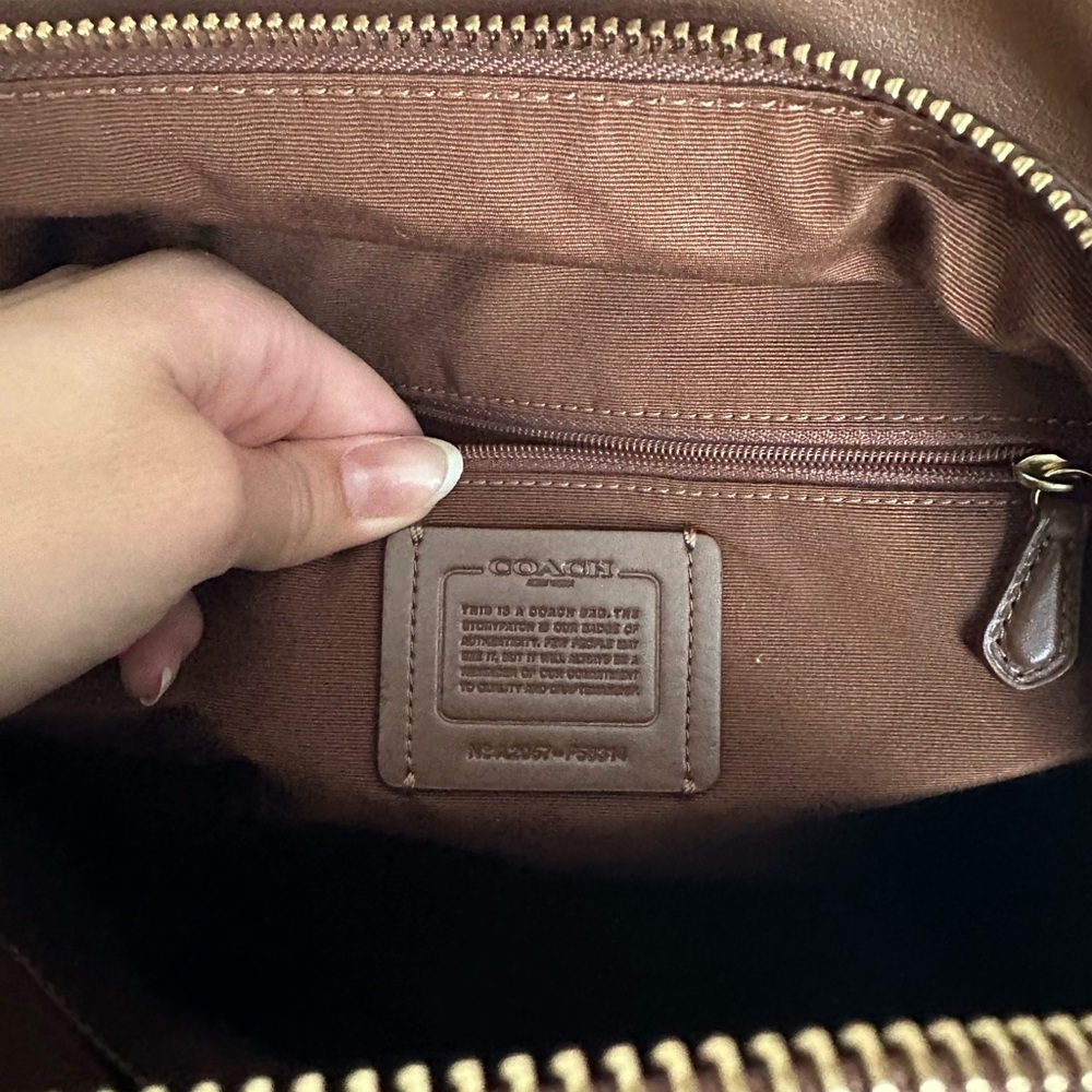 Coach Medium Charlie Brown Signature Backpack - Picture 6 of 8